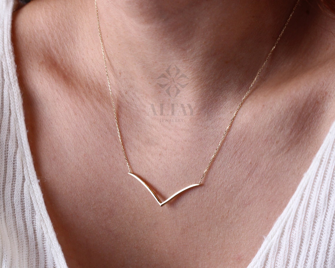 14K Gold V Shaped Necklace Chevron Necklace Dainty V Etsy
