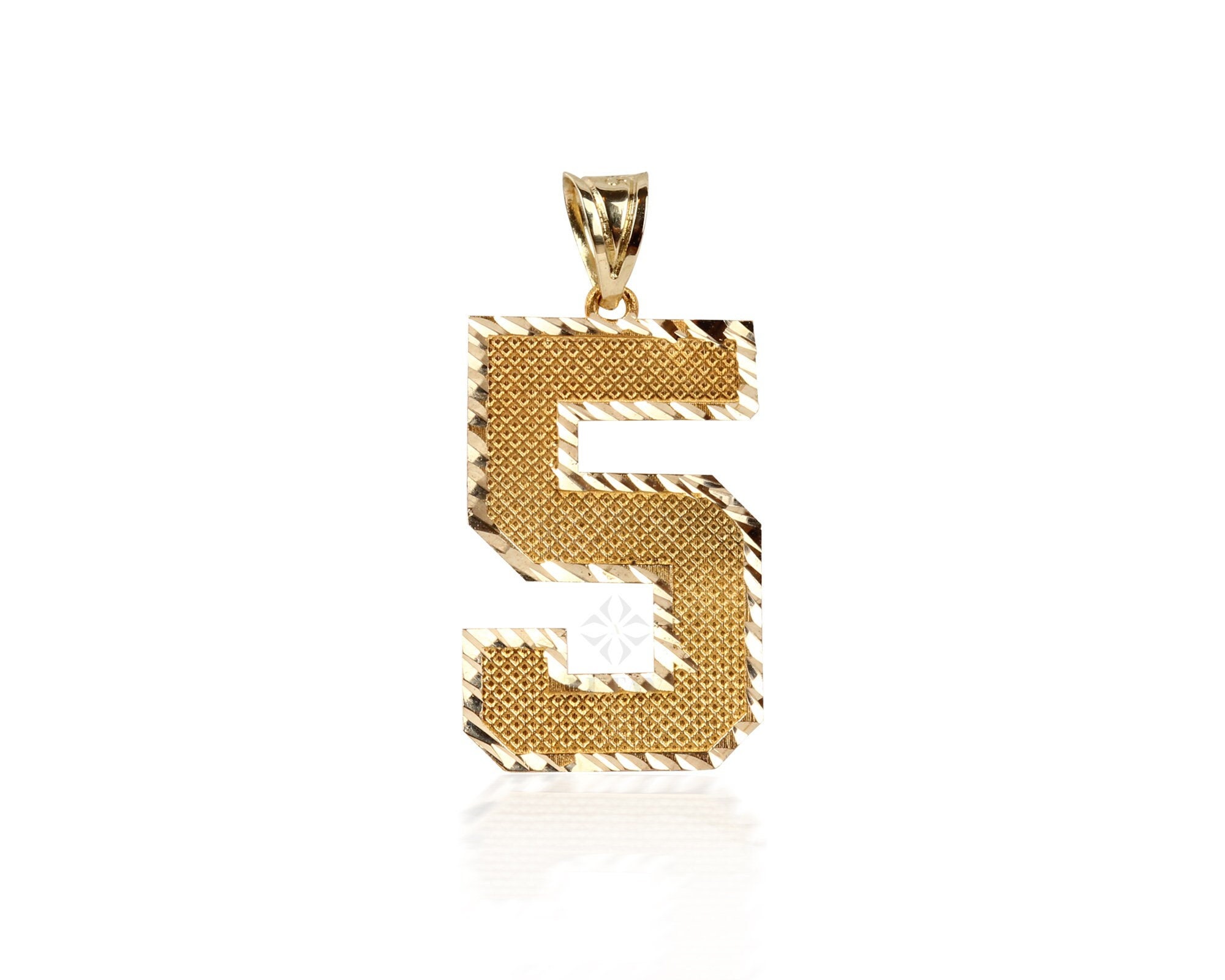 Chanel ETERNAL N°5 necklace - Gabrielle's favourite number | SENATUS