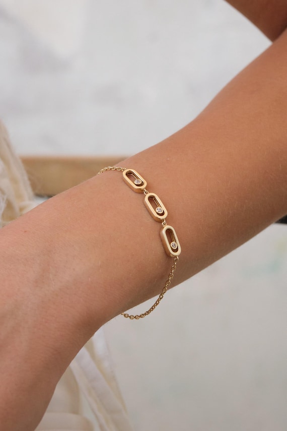 14K Gold CZ Paperclip Bracelet, Oval Link Gold Bracelet, Minimal Sparkly Gold Chain Bracelet, Cubic Zirconia Link Bracelet, Gift for Her