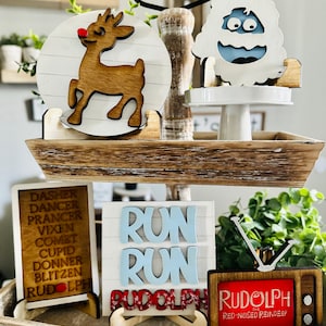 Classic Christmas Movie| Rudolph| Run Run Rudolph| Reindeer Name| Christmas Tiered Tray|Party Decor| Holiday|Christmas Sign
