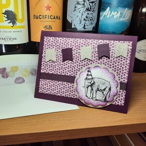 Thème du cirque mauve « Joyeux anniversaire » Stampin' Up ! Carte avec enveloppe - carte de joyeux anniversaire violette - anniversaire éléphant et montgolfière D2