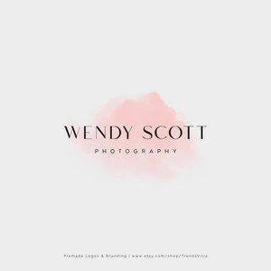 Watercolor Pink Logo, Photography Logo, Beauty logo, Premade logo, Nail logo, Skincare logo, Modern logo, Cosmetic logo, Minimalist logo