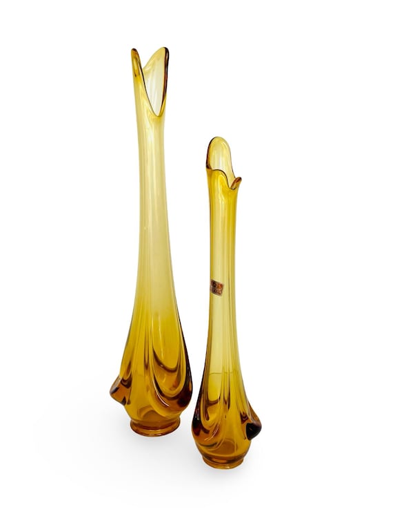 Vintage Mid-Century Viking Drape Amber Swung Glass Vase