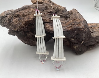 Stylish Dentalium Shell Dangle Earrings: Anishinaabe/Ojibwe Beadwork