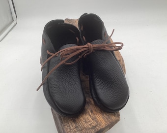Child's Black Leather Moccasins – Anishinaabe/Ojibwe Artisan made