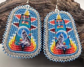 Spirit Wolf Earrings - Authentic Anishinaabe/Ojibwe Beadwork