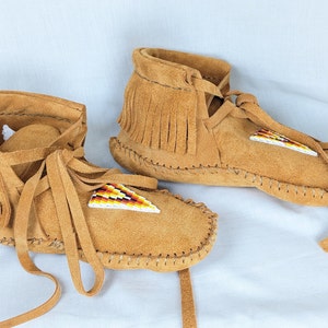 Hand Sewn and Beaded Leather Moccasins - Ojibwe/Anishinaabe Made - Free Shipping