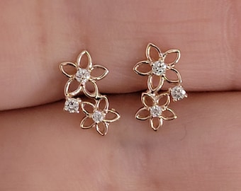14k Gold Diamond Flower Earrings, Dainty Gold Earrings, Minimalist Earrings, Cute Earrings, Flower Earrings, Girls Earrings