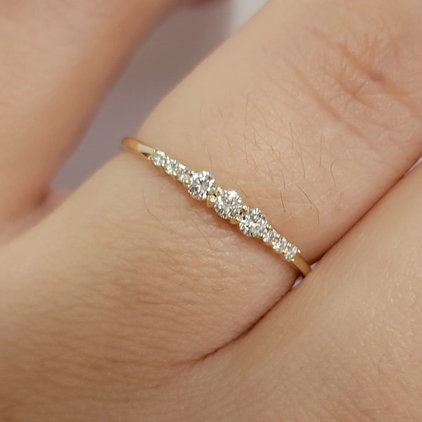 14K Gold Diamant Ring, Massiv Gold Band, Minimalistischer Verlobungsring, Zierlicher Ring, Diamant Stapelring, 14K Rose, Geschenk Für Sie