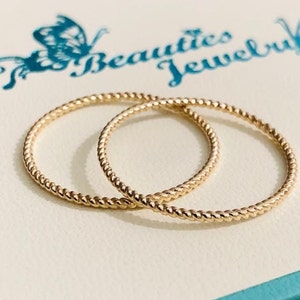 14k Gold Twisted Ring, 1.1mm Twist Ring, Twist  Band For Women, Thin Gold Stacking Ring, Rope Infinity Twisted Ring, Thin Twist Wedding band