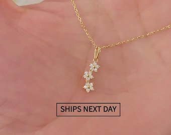 14K Yellow Gold Diamond Necklace, Diamond Flower Necklace for Women, Natural Diamond Charm Necklace, Dainty Necklace, Minimalist Necklace