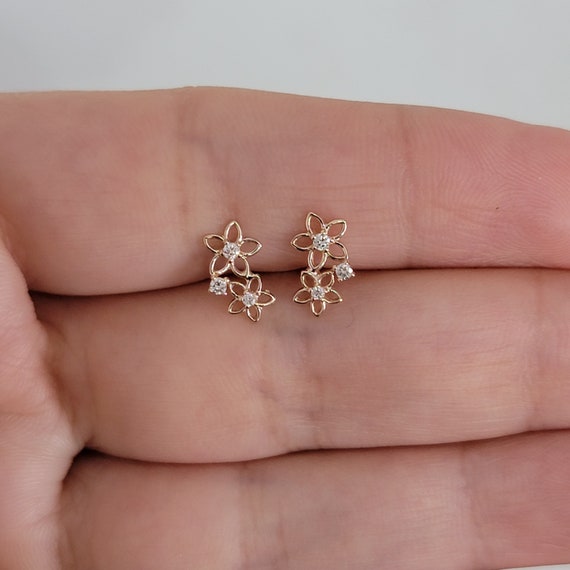 Korean Fashion Jewelry Cute Crystal Butterfly Stud Earrings for Women Girls  Simple Zircon Earrings Wedding Party Jewelry Gift - AliExpress