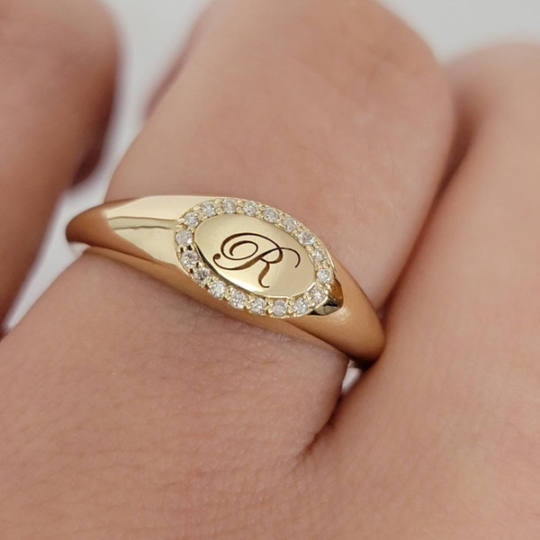 14k Oval Diamond Pave Signet Ring, Engraved Signet Ring, Gold Pinky Ring, 14k Gold Signet Ring, Personalized Initial Monogram Signet Ring