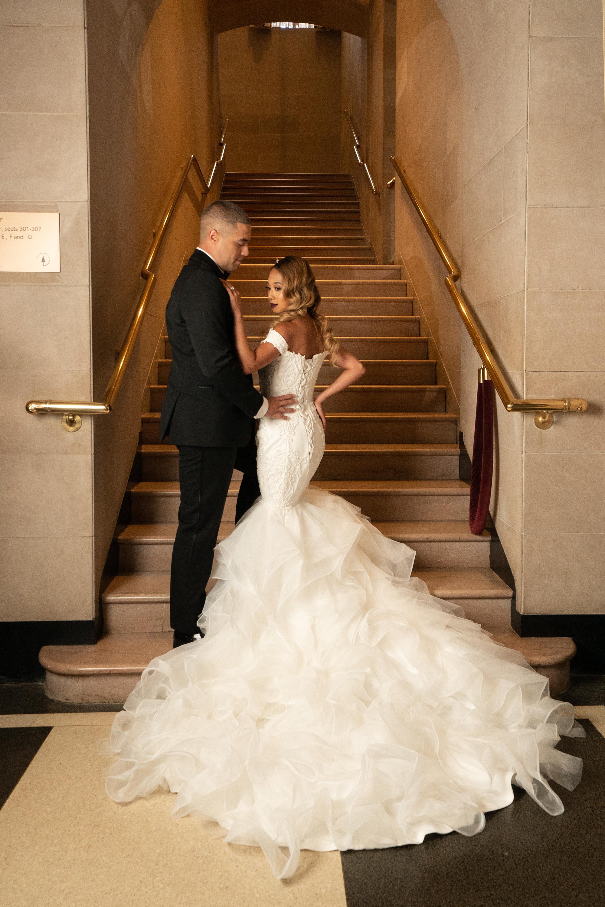 Mermaid Wedding Dress ~ Ruffled Skirt| Sample
