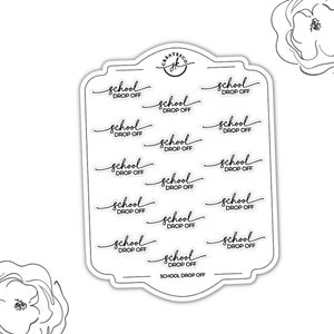 Könnte beinhalten: Eine Blatt mit durchsichtigen Aufklebern mit dem Text "School Drop Off", der 12 Mal in einer kursivschriftlichen Schriftart wiederholt wird. Die Aufkleber sind in einem Raster angeordnet.
