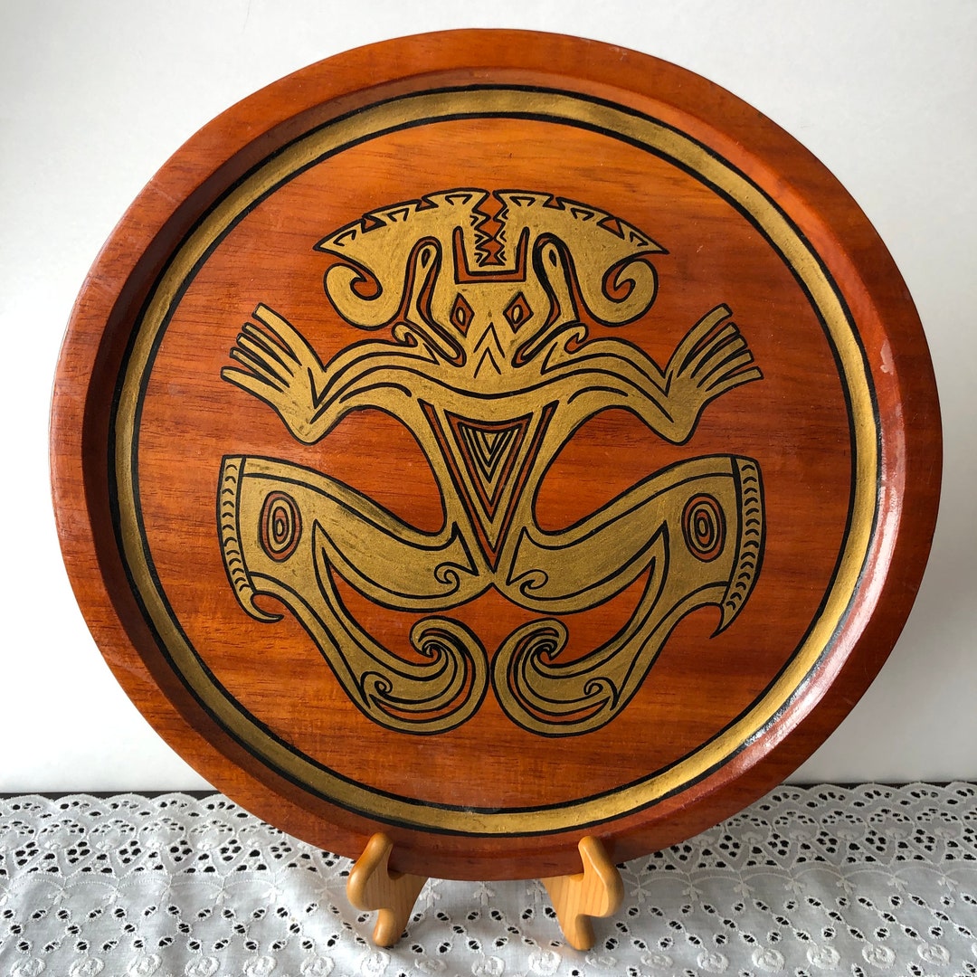 Vintage Hand Painted Wooden Panama Coclé Cultural Motif Golden Frog of