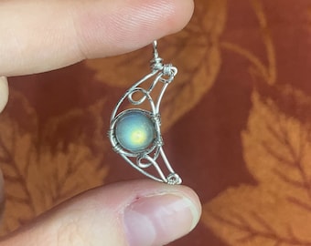 Labradorite Moon Pendant