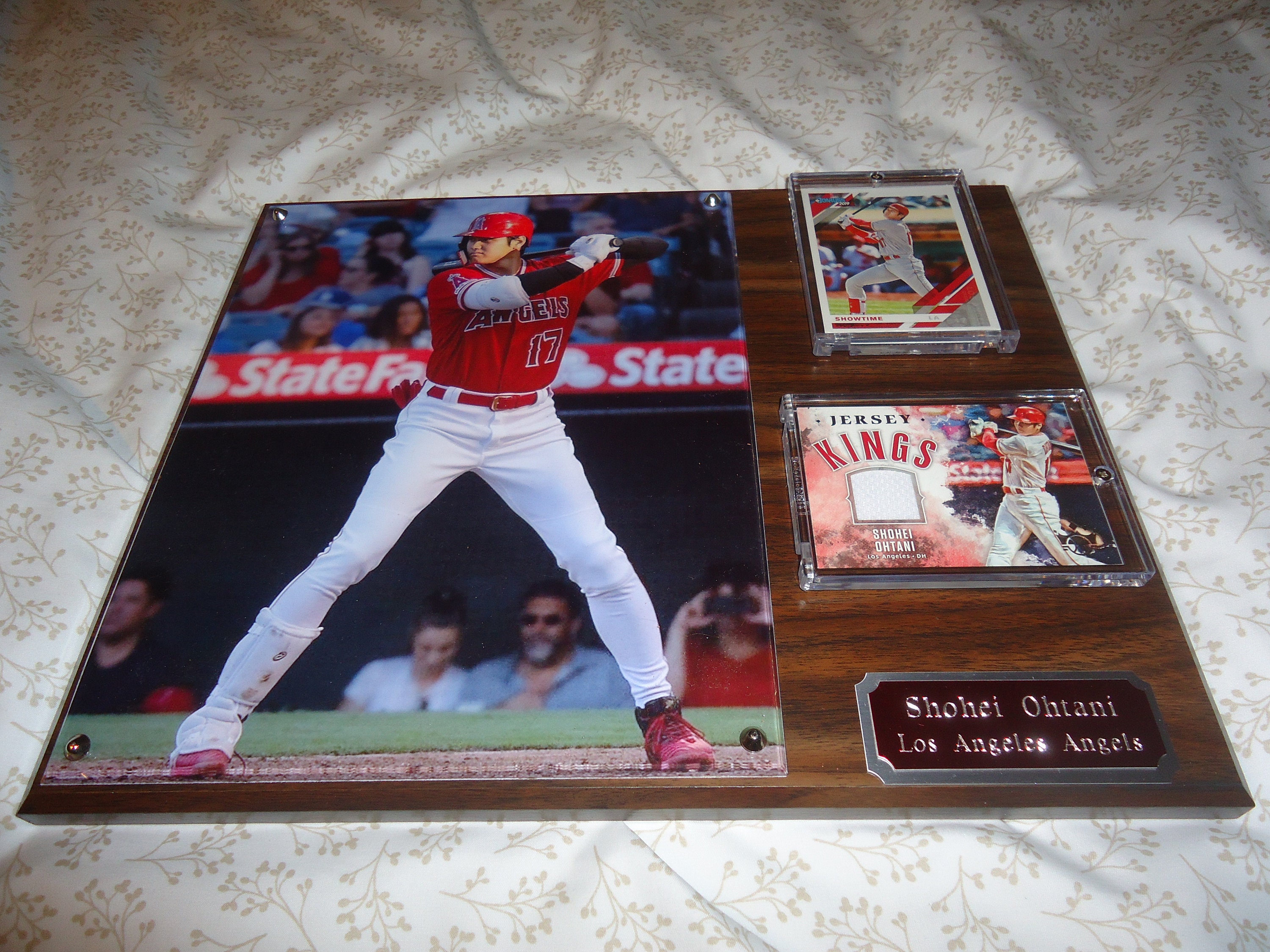 Shohei Ohtani Plaque with G/U Jersey Card Los Angeles Angels