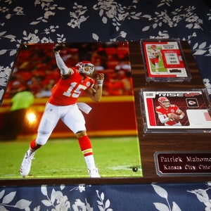 Patrick Mahomes Plaque With Event Worn Jersey Card Kansas City Chiefs