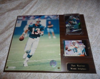 Dan Marino Plaque With Game Used Jersey Card Miami Dolphins Hall of Fame