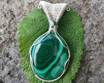 Colgante de malaquita con turquesa, plata maciza
