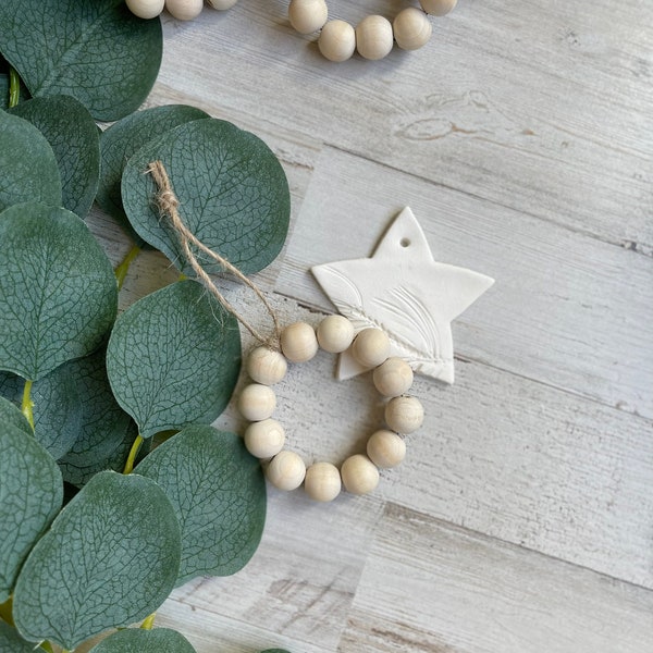 Wood bead wreath ornament/ wood bead ornament/ wood bead circle ornament/ farmhouse Christmas/ wooden ornament/minimalist ornament/ decor