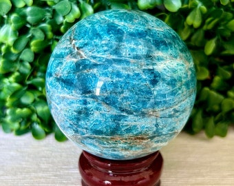 APATITE SPHERE - 6.5 cm Diameter. Balancing Apatite Promotes Health And A Sense Of Wellbeing.