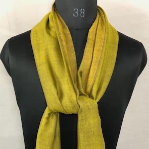 Handmade Olive Cashmere Pashmina Scarf: Reversible Luxury Shawl