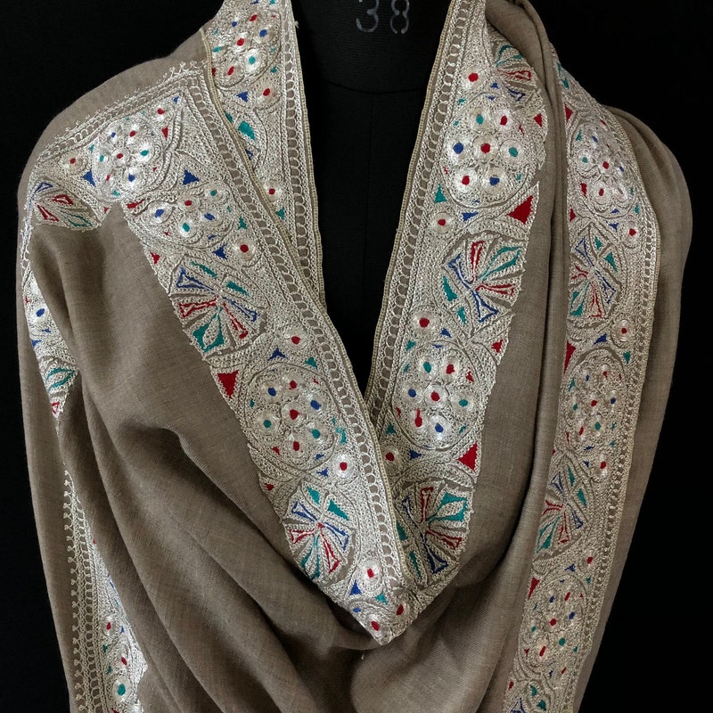 handmade pashmina shawl