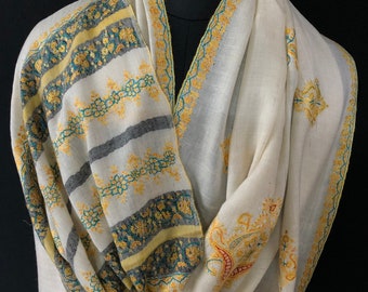 teacher gift White swan golden fine hand embroidered modern design real cashmere pashmina stole/scarf/shawl/70*200 cm