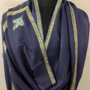 GI Sozani Certified Kashmir Pashmina Estate Blue Super Fine Hand Embroidered Border Handwoven Real Cashmere Pashmina Scarf/70*200 cm