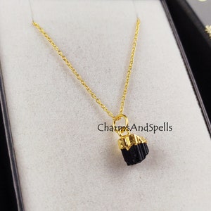 Raw Black Tourmaline Crystal Necklace, Natural Black Tourmaline Pendant, Rough Tourmaline Pendant, Healing Crystal Necklace, Unisex Pendant