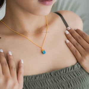 Ruwe turkoois ketting, helende kristallen ketting, geboortesteen december, statementketting, ketting feestkleding, bohoketting, cadeau voor haar