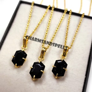 Black Onyx Necklace - Black and Gold Layering Necklace on 14K Gold Plated Chain - Mother&#39;s Day Gifts, Wedding jewelry, BFF gift, Gift Her