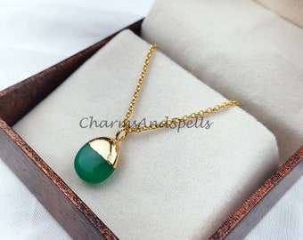 Green Onyx Necklace, Green onyx necklaces on 14k dainty gold plated chain, Natural green onyx, Elegant necklaces, Jewelry gift for her, Gift