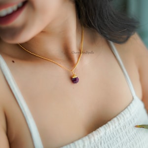 Raw Ruby Necklace, July Birthstone Necklace, Ruby Gemstone Jewelry, Layering Necklace, Boho Necklace, Healing Crystals, Ruby Stone Pendant