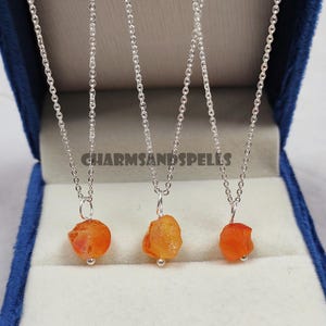 Carneool ketting, ruwe carneoolkristal sterlingzilveren ketting, carneool geboortesteen ketting, boho ketting voor haar, cadeau-idee