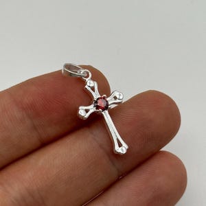 Rubinkorshänge i massivt 925 sterlingsilver | Keltiskt korshalsband | 14 mm x 20 mm endast hänge | 45 cm 50 cm 60 cm