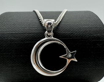 ☆NEW☆トルコ製ムーンスターリングシルバー925 Genuine 925 Sterling Silver Moon Star Pendant | Star Necklace