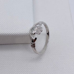 Pandora irish ring hotsell
