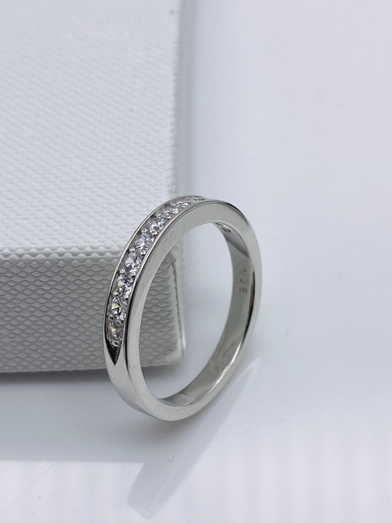Genuine 925 Sterling Silver CZ Eternity Ladies Ring Cubic