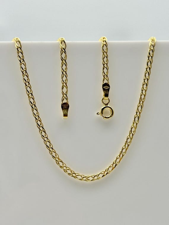 thumbnail image 2 of 9ct Yellow Gold 16" Double Curb Chain Necklace – 3.5mm – UK Hallmarked – Italian Made 2 of 4