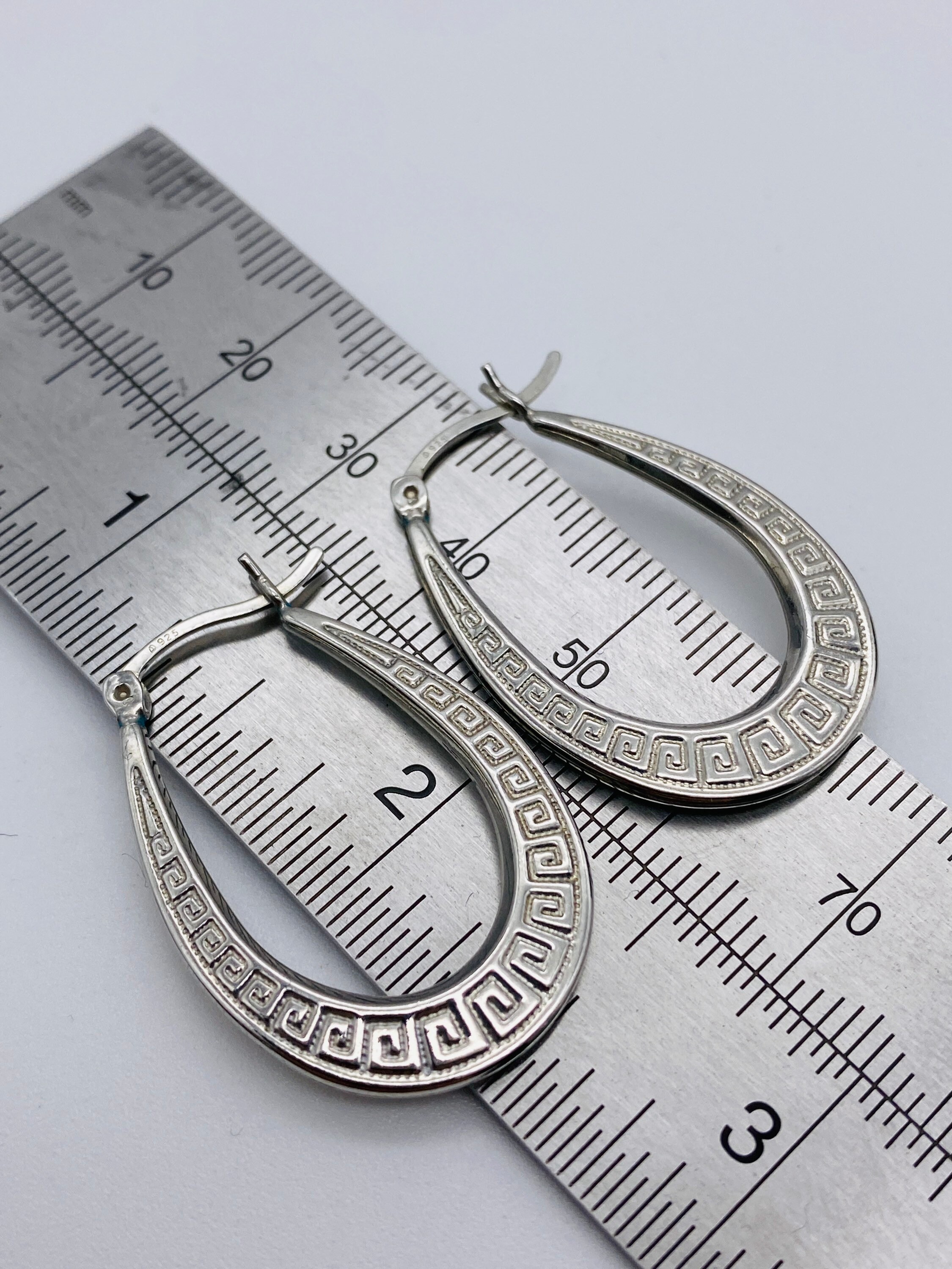 925 Sterling Silver Ladies Greek Key Style Hoop Earring