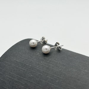 925 Sterling Silver Round Pearl Stud Earring Freshwater Pearl Studs Girls&Women Pearl Stud 3mm 4mm 5mm Brand New Pair image 5