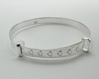 925 Sterling Silver Babies Heart Expandable Bangle | Personalised Baby Bangle | Free Engraving Brand New