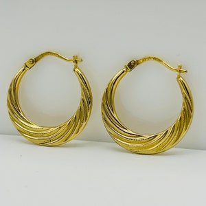 9ct REAL Yellow Gold 20mm Creole Earring | Round Hoop Earring | Small Creole Hoop Earring | Brand New