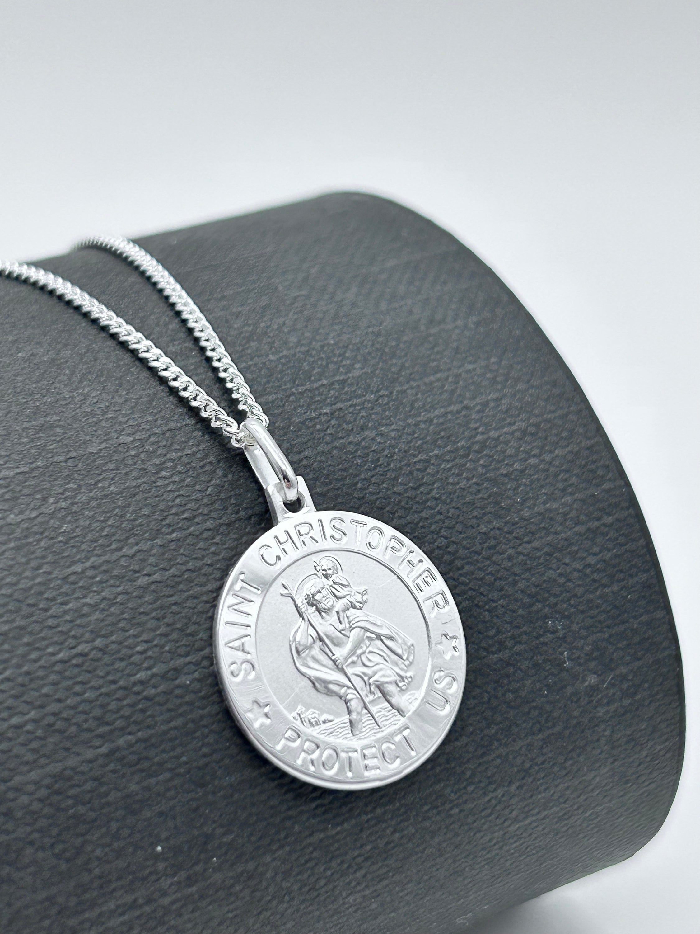 925 Sterling Silver Saint Christopher Pendant Necklace | Round St ...