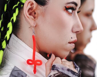 SINNER (earrings)
