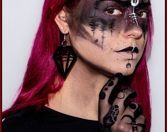BLACK DIAMOND (earrings)