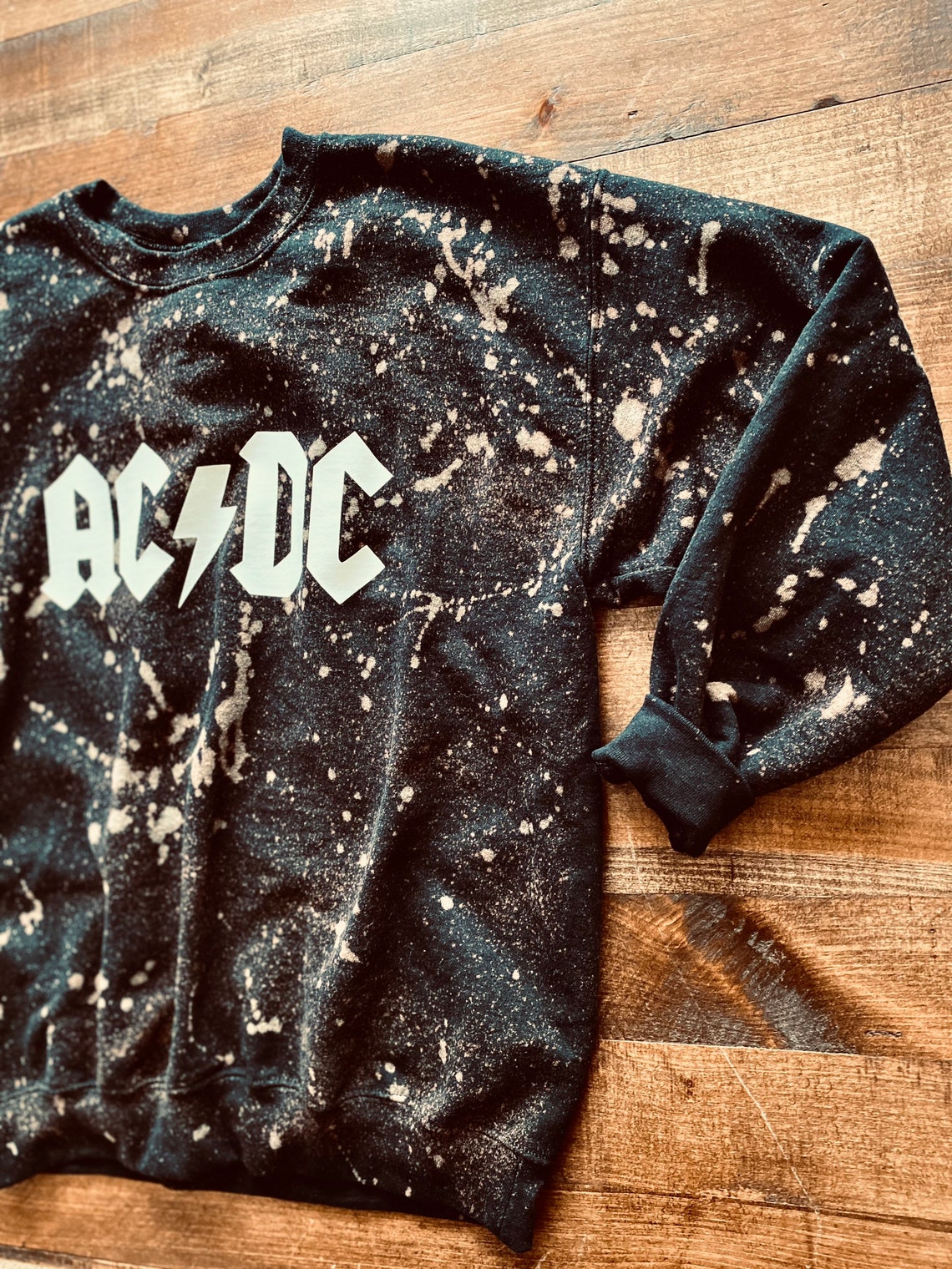 crewneck acdc